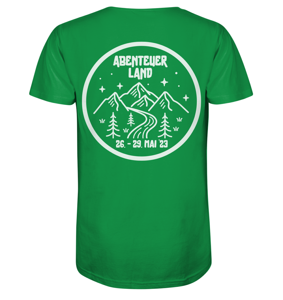 grünes T-Shirt mit dem Logo des Bezirkslagers auf der Rückseite